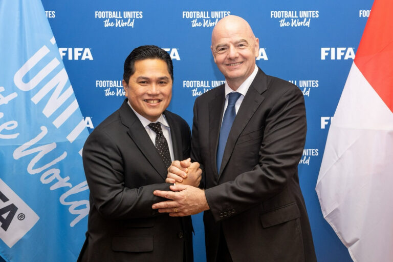 Butuh naskah lengkap untuk menulis ulang soal dukungan FIFA Erick Thohir