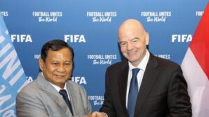 Tekanan Agar Infantino Mundur Menyusul Isu Penjualan Saham Piala Dunia