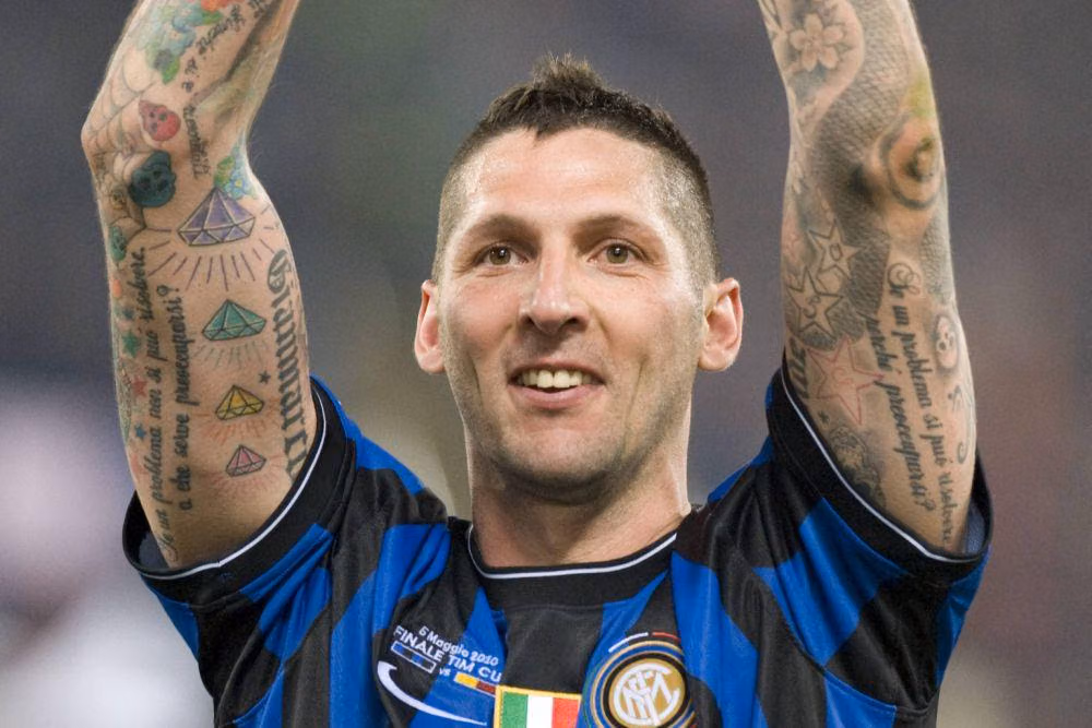 marco materazzi Marco Materazzi: Jejak Karier Sang Bek Inter, Prestasi dan… marco materazzi - ilustrasi berita Marco Materazzi: Jejak Karier Sang Bek Inter, Prestasi dan Kontroversi