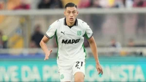 psg pantau jay idzes - ilustrasi berita PSG pantau Jay Idzes: Bek Timnas 26 Tahun Diproyeksikan Jadi Pilar Sassuolo