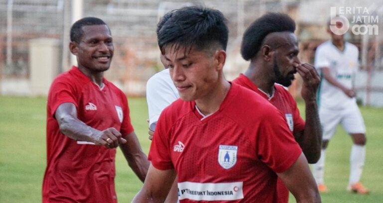 Takuya Matsunaga Deltras: Gelandang Jepang Bidik Sapu Bersih di Kandang Sidoarjo